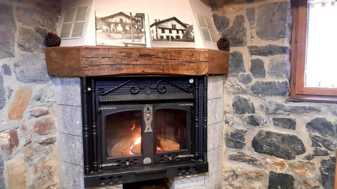 Hostal-Cicloturismo Lopenea Лейца Екстериор снимка