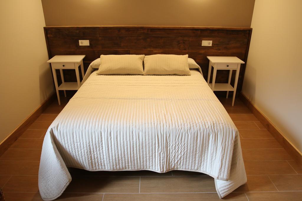 Hostal-Cicloturismo Lopenea Лейца Екстериор снимка