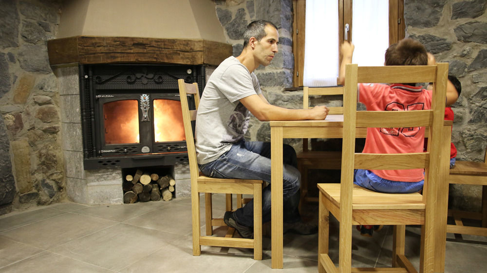 Hostal-Cicloturismo Lopenea Лейца Екстериор снимка