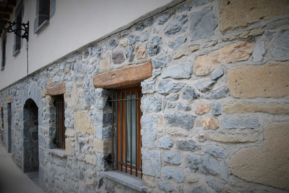 Hostal-Cicloturismo Lopenea Лейца Екстериор снимка
